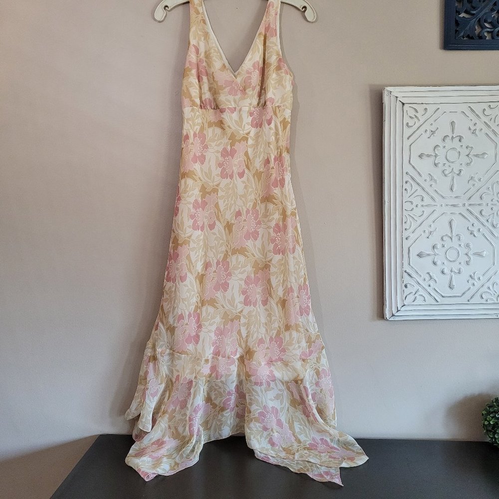 Johnathan Martin Studio V Neck Dress Sheer Beige Pink